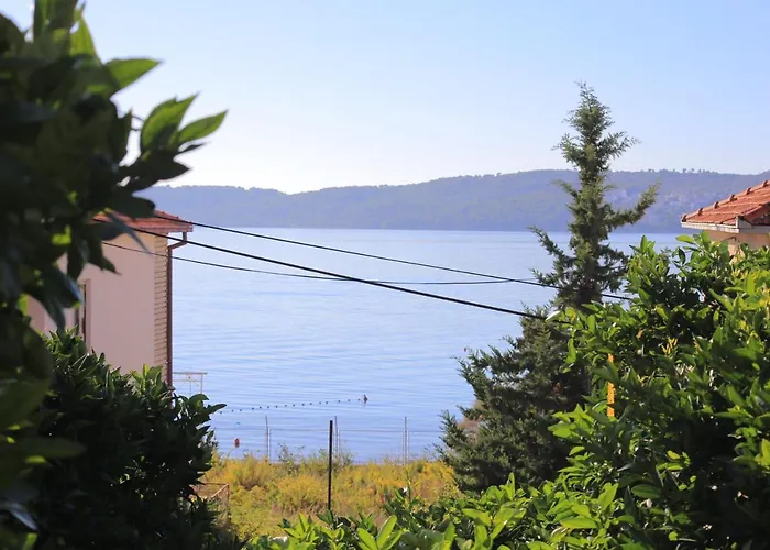 By The Sea Seget Donji, - 2029 *