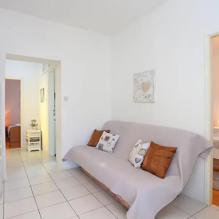 By The Sea Seget Donji, - 2029 アパート